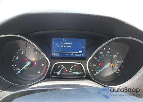 2013 Ford Focus Se z USA, uszkodzony, nr VIN 1FADP3F2XDL344727